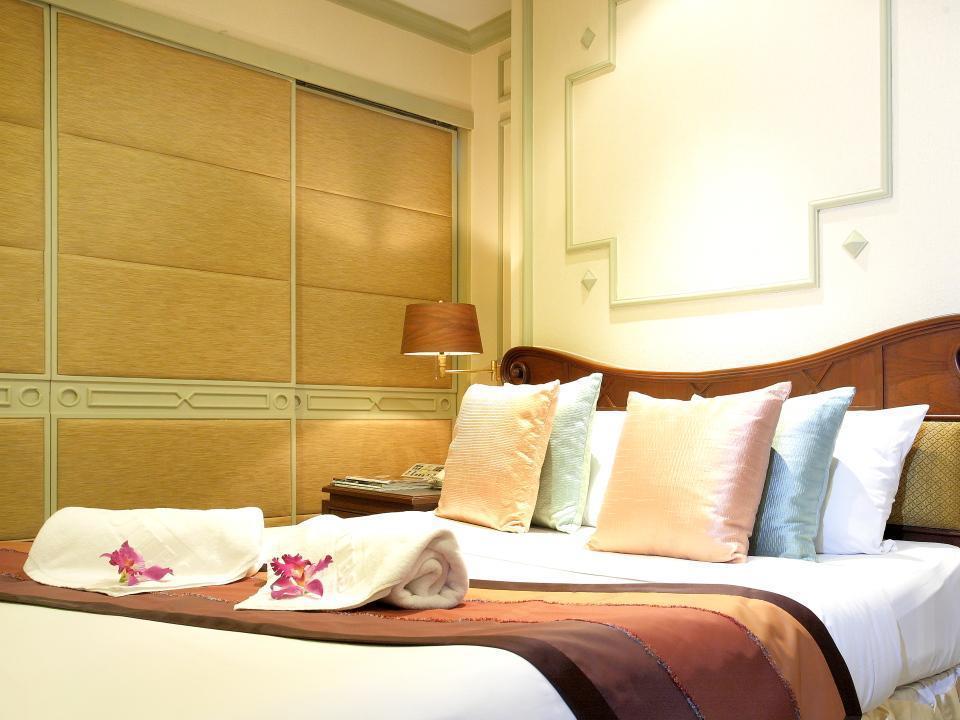 Majestic Suites Hotel Banguecoque Exterior foto