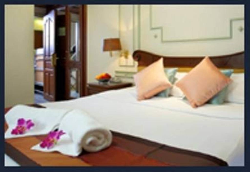 Majestic Suites Hotel Banguecoque Exterior foto